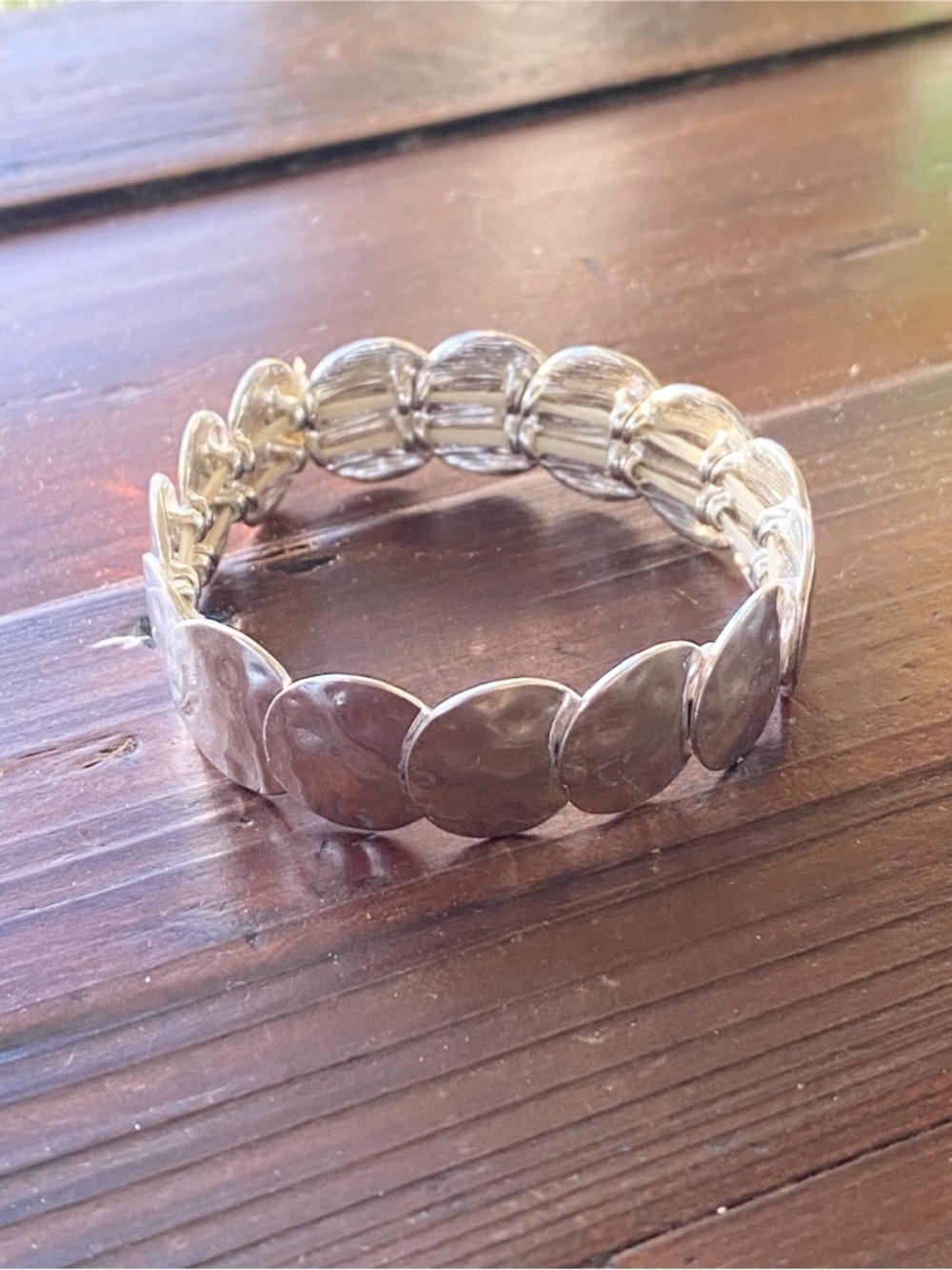 Silver Disc Stretch Bracelet fix up to 8” inches - Picture 3 of 7